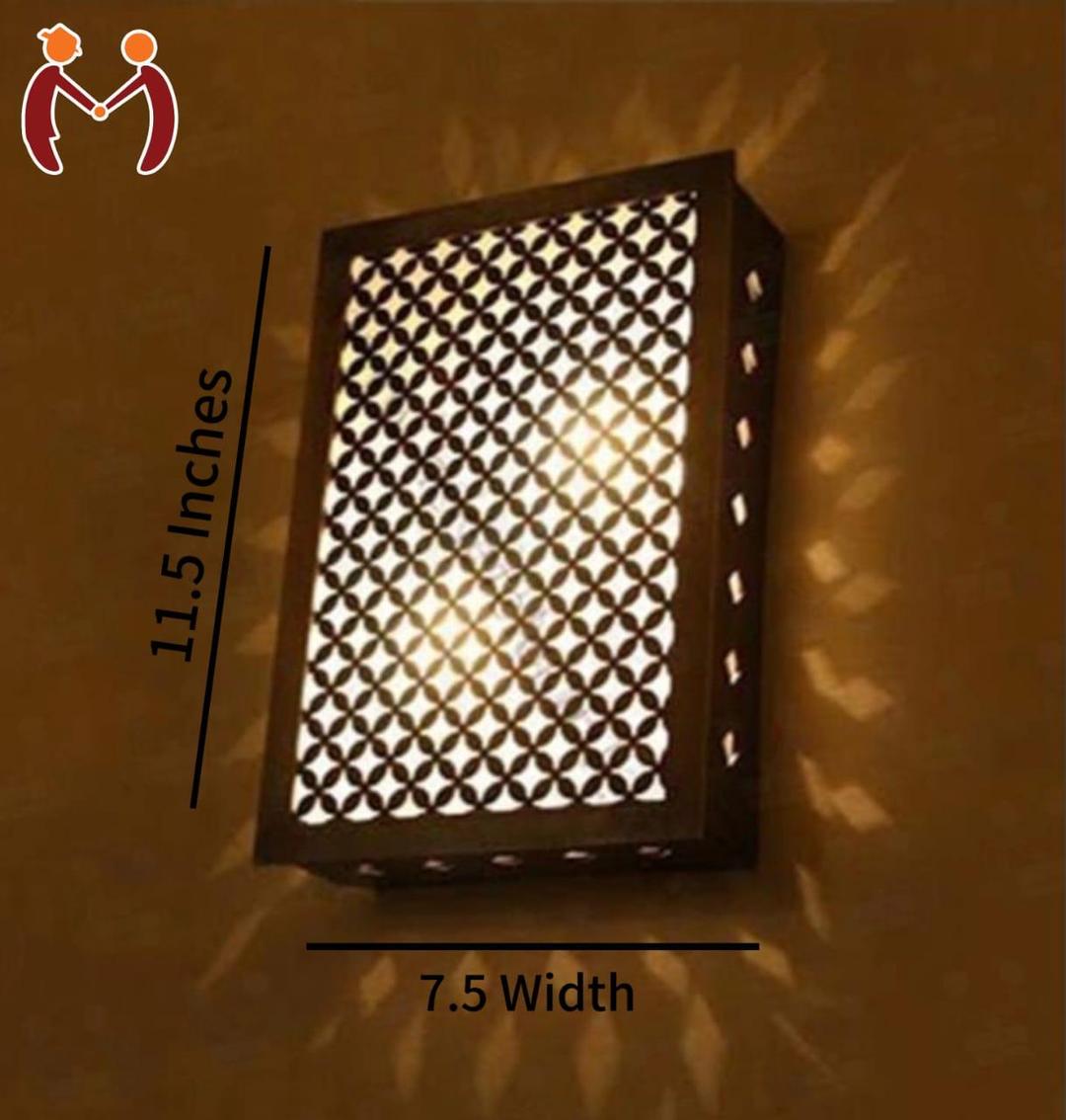 Modern Decorative Wall Lamp With Traditional Patterns